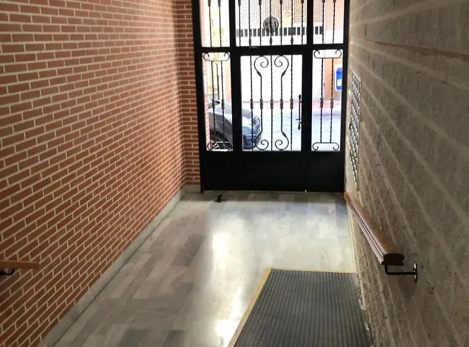 Calle Concordia 128 *