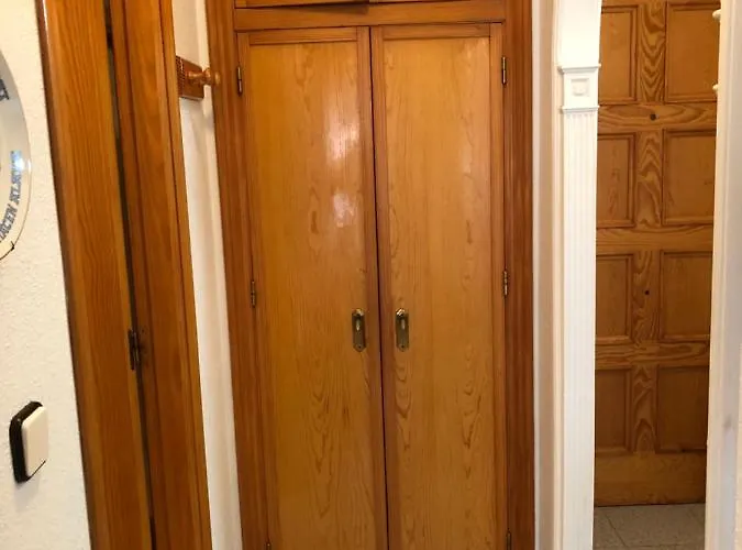 Calle Concordia 128 Appartement *