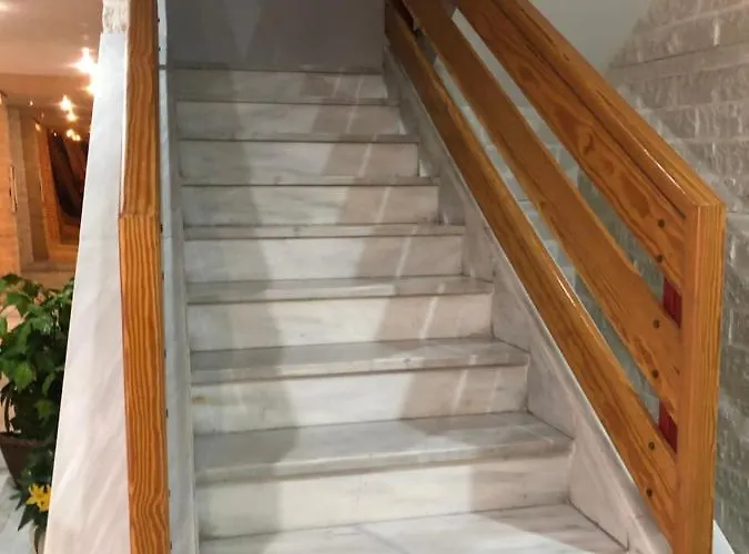 Calle Concordia 128 *